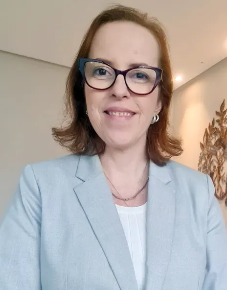 Flávia Pezzin